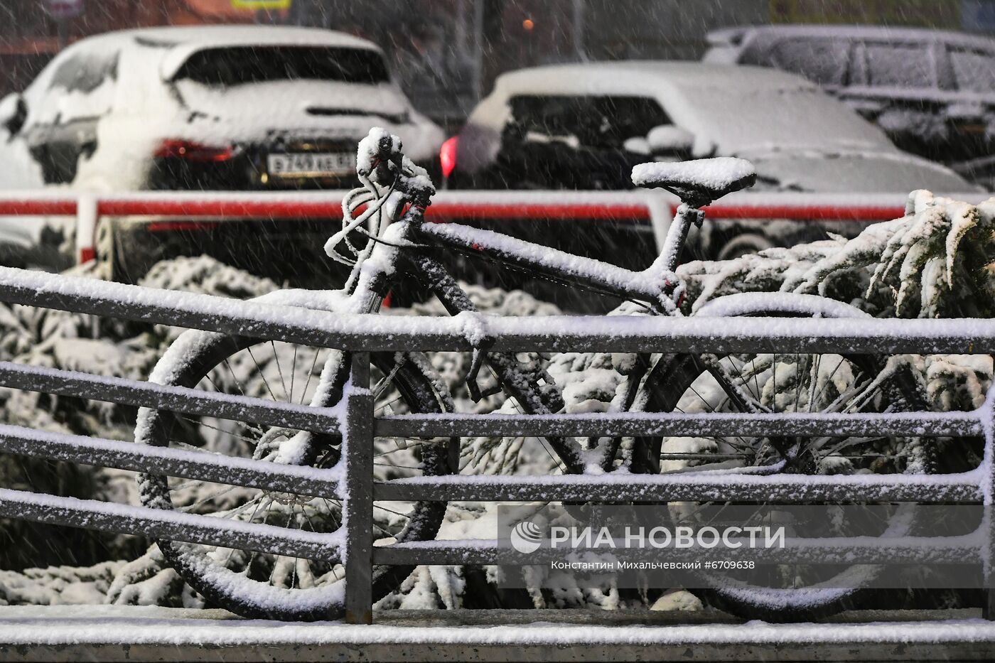 Снег в городах России