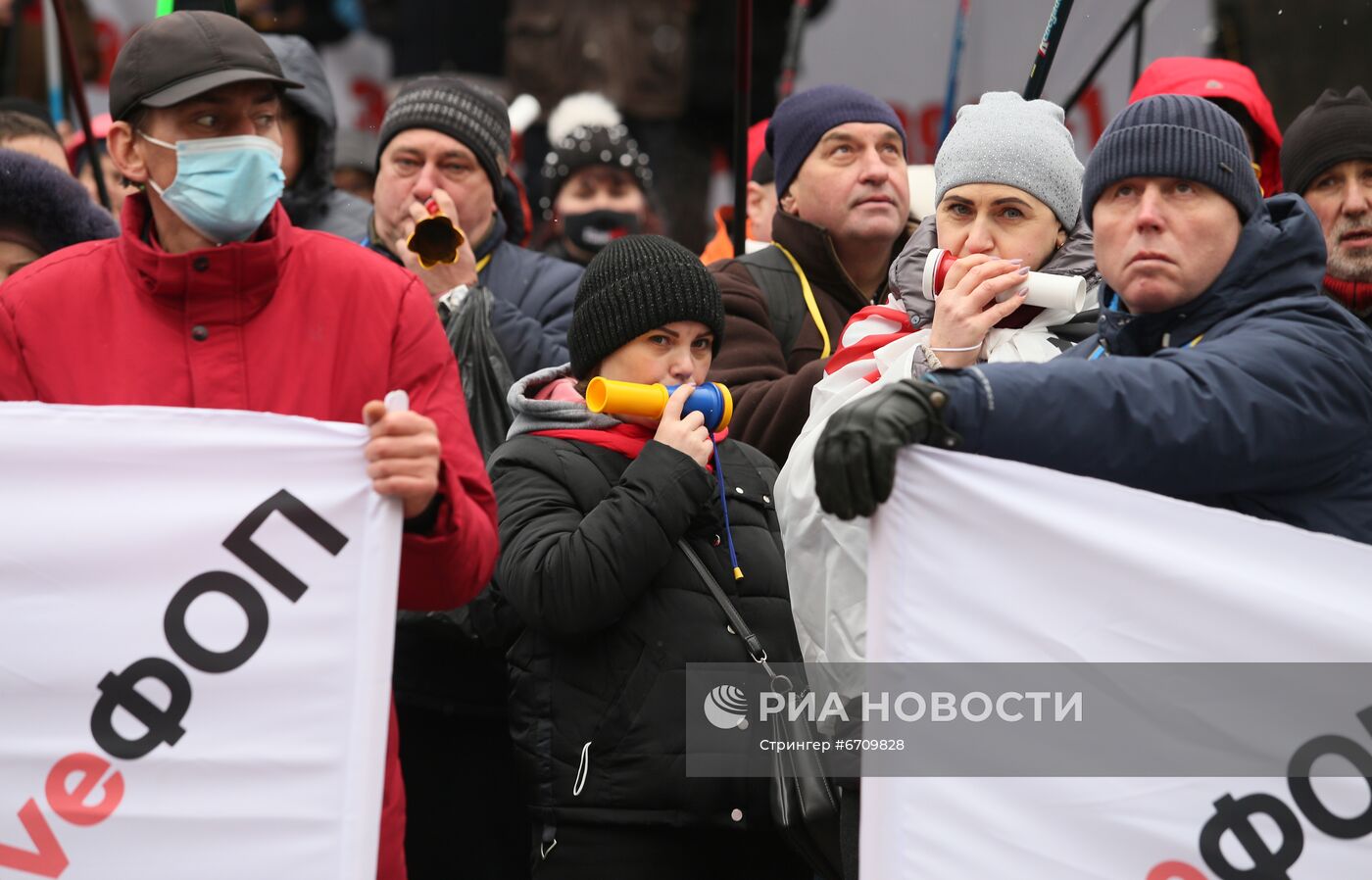 Ситуация в Киеве на фоне ежегодного послания президента Украины В. Зеленского