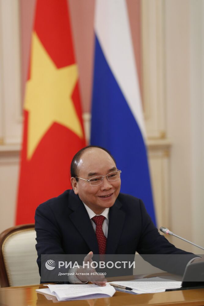 Премьер-министр РФ М. Мишустин встретился с президентом Вьетнама Н. С. Фуком