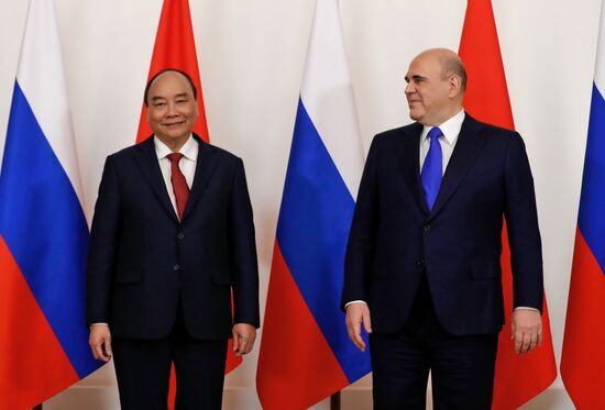 Премьер-министр РФ М. Мишустин встретился с президентом Вьетнама Н. С. Фуком