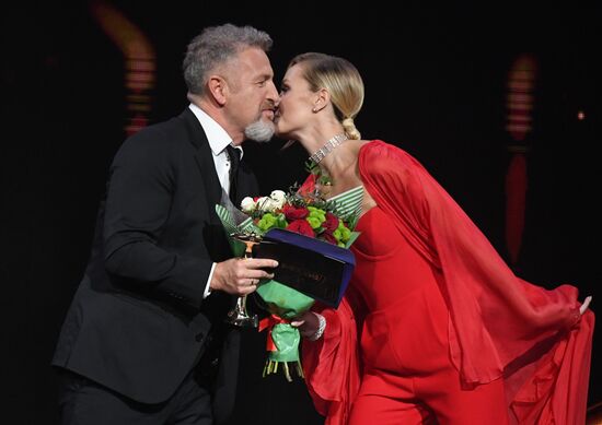 Российская Национальная музыкальная премия "Виктория"