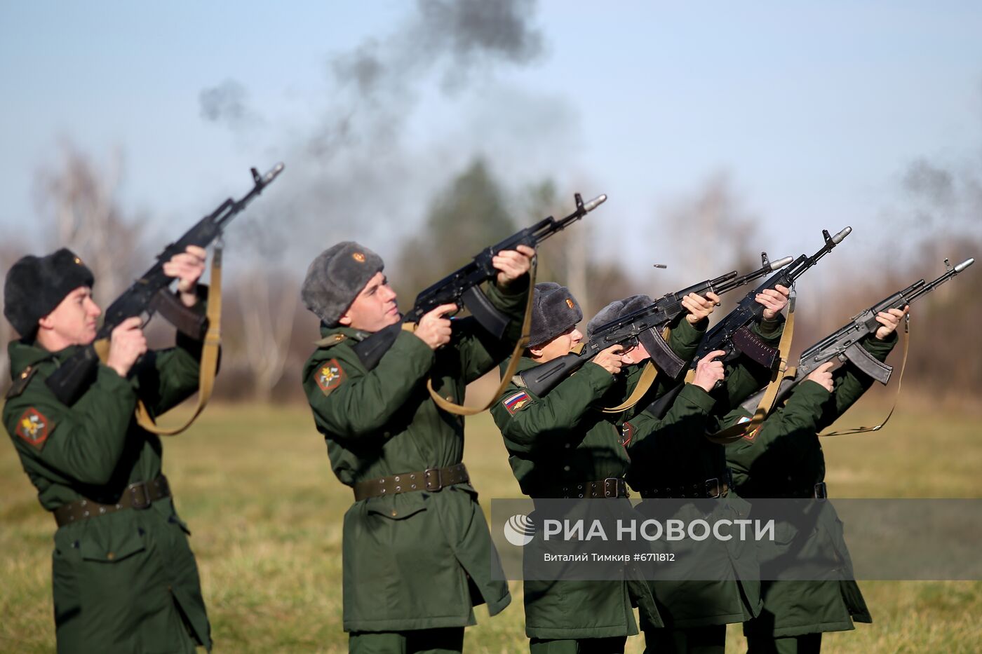 Церемония перезахоронения останков советских воинов в Краснодарском крае