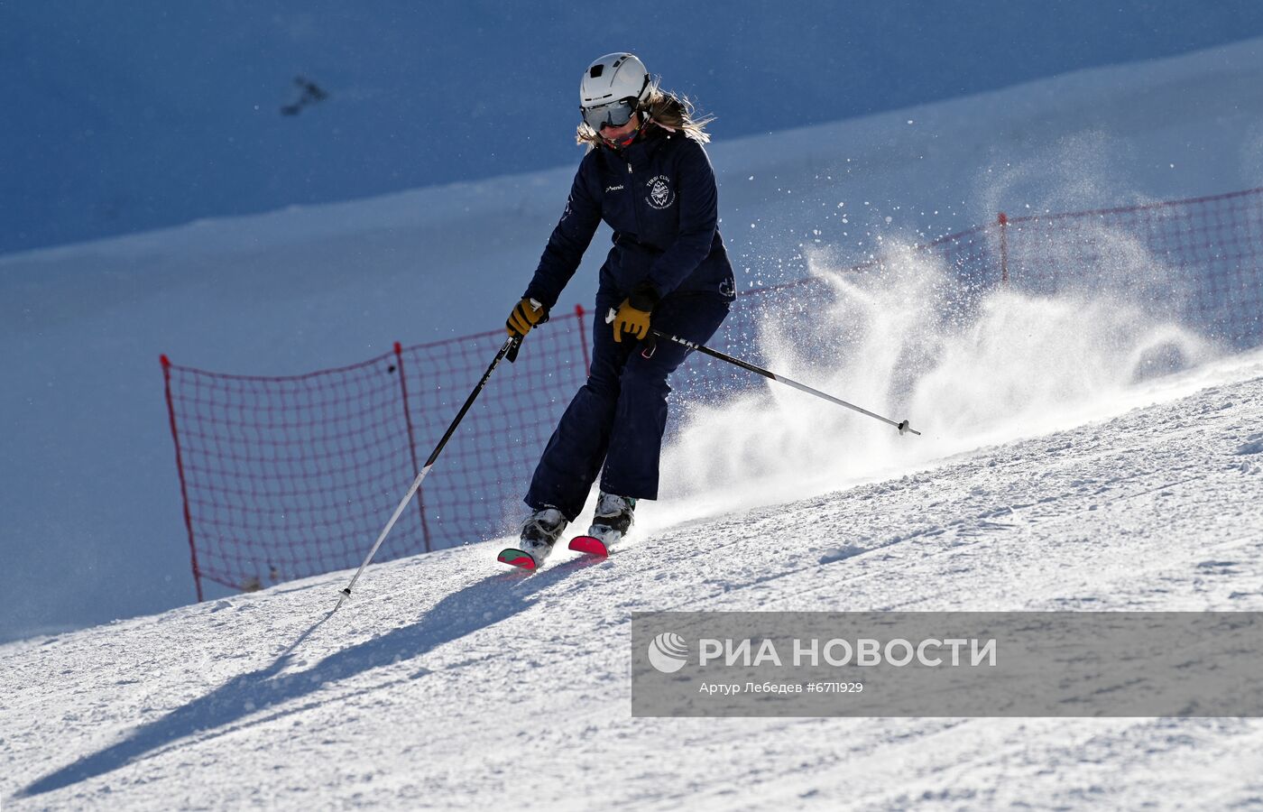 Старт горнолыжного сезона на курорте "Красная Поляна"