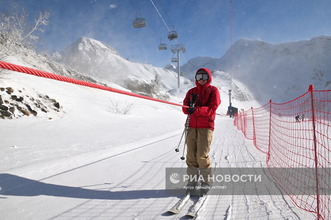 Старт горнолыжного сезона на курорте "Красная Поляна"