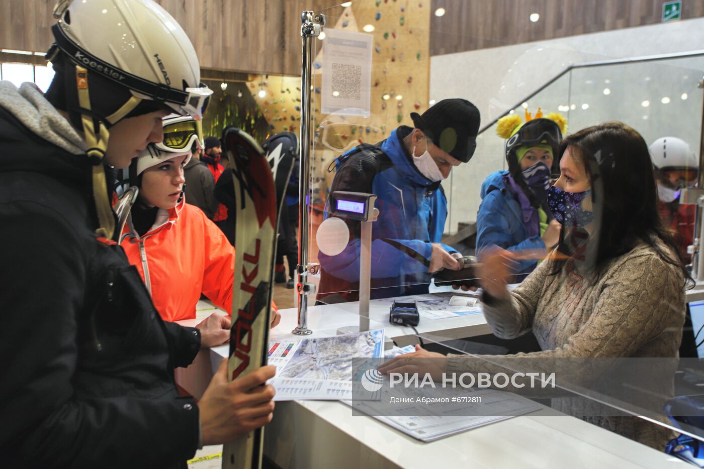 Старт горнолыжного сезона на курорте "Архыз"