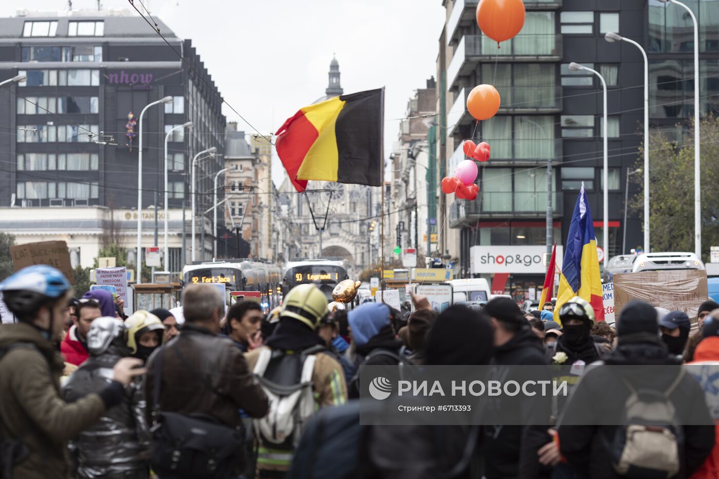 Акция против "антиковидных" мер в Брюсселе