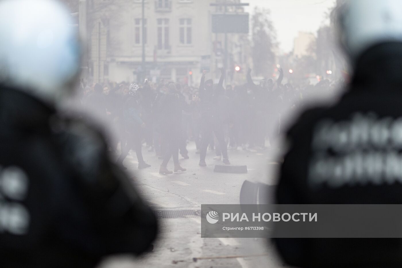 Акция против "антиковидных" мер в Брюсселе