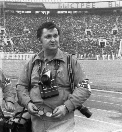 Фотокорреспондент АПН Игорь Уткин