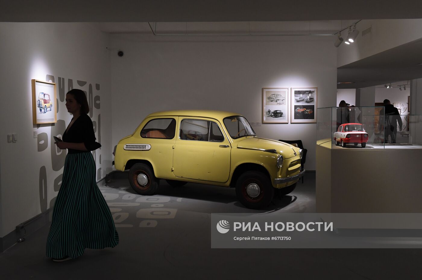 Выставка "История российского дизайна. Избранное. 1917-2022"
