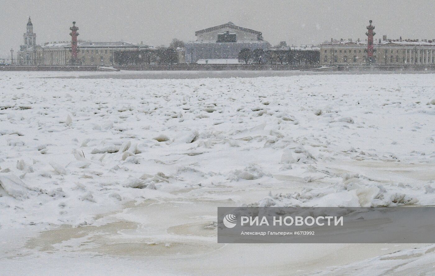 Мороз в Санкт-Петербурге