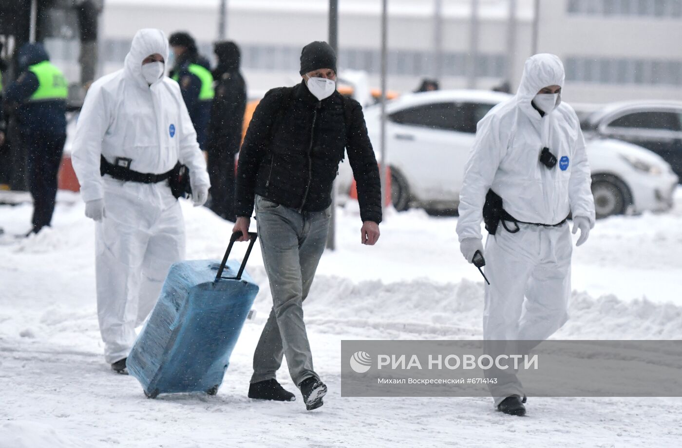 Прилет рейса с пассажирами из ЮАР в Москву