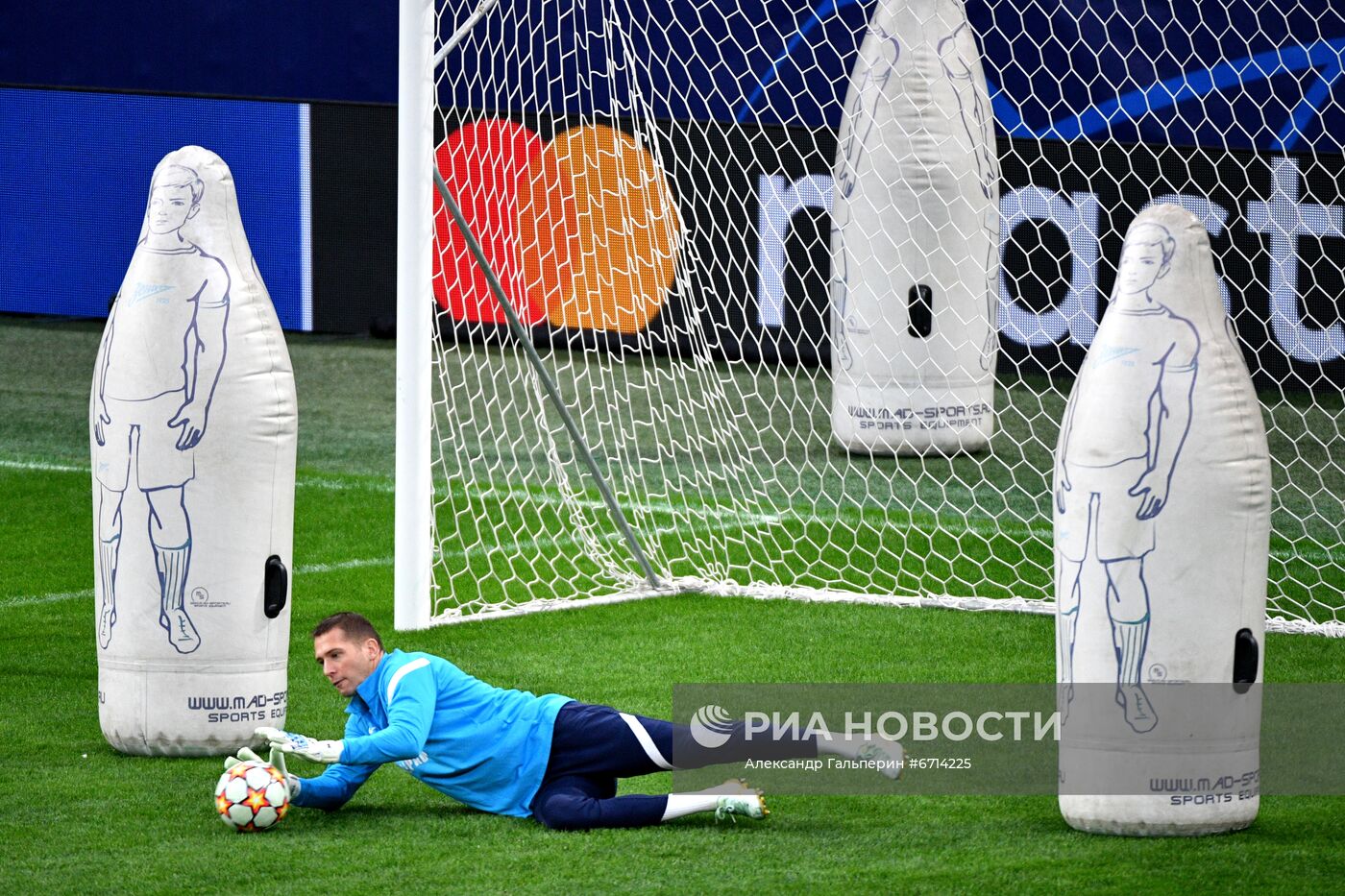 Футбол. Лига чемпионов. Тренировка ФК "Зенит"