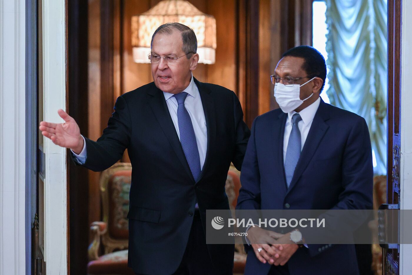 Встреча министров иностранных дел РФ и Чада С. Лаврова и М. З. Шерифа