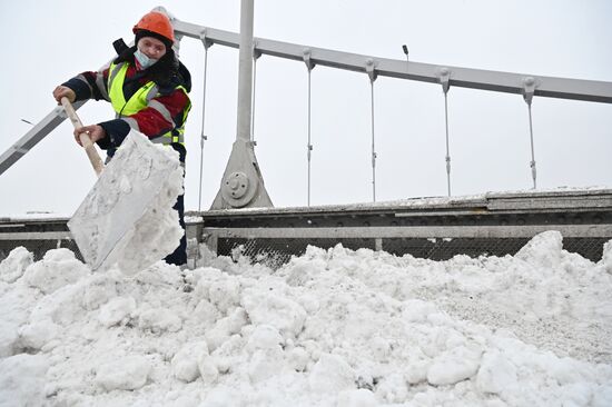 Уборка снега в Москве