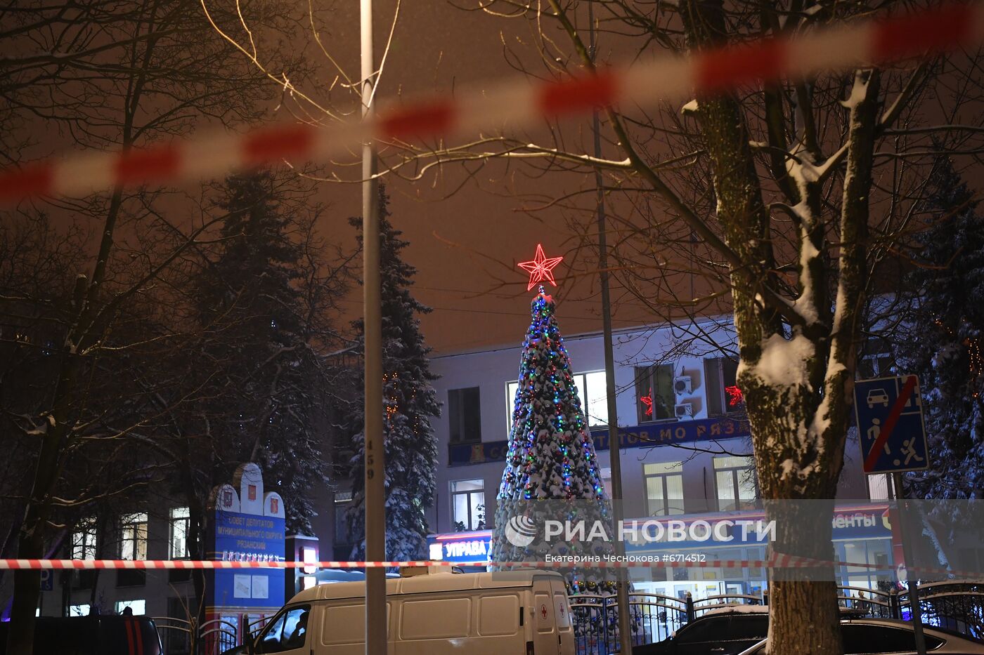 Стрельба произошла в МФЦ "Рязанский" в Москве