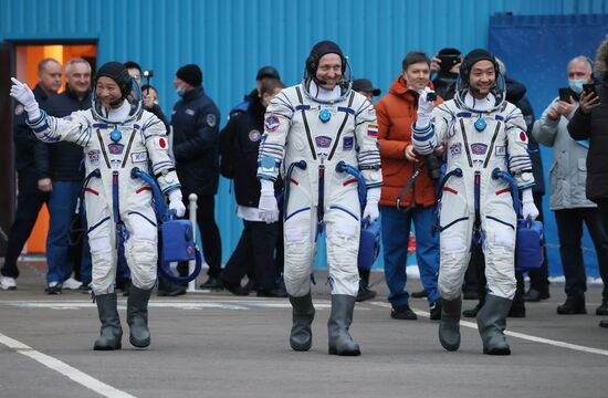Запуск пилотируемого корабля "Союз МС-20" с японскими туристами с космодрома Байконур