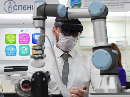 Участник Конгресса молодых ученых в Сочи. Фото могут быть использованы при наличии обязательной ссылки на источник. Место: Россия, Краснодарский край, Сочи. Автор: Алексей Даничев. Конгресс молодых ученых и закрытие Года науки и технологий