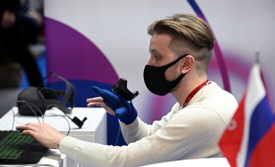 Участник Конгресса молодых ученых в Сочи. Фото могут быть использованы при наличии обязательной ссылки на источник. Место: Россия, Краснодарский край, Сочи. Автор: Екатерина Лызлова. Конгресс молодых ученых и закрытие Года науки и технологий