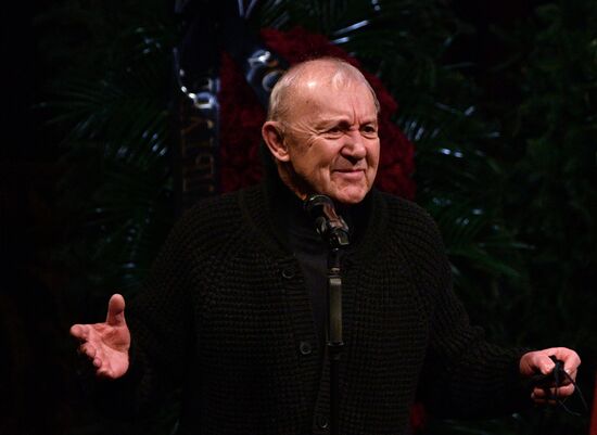 Прощание с Н. Ургант в Александринском театре в Санкт-Петербурге 