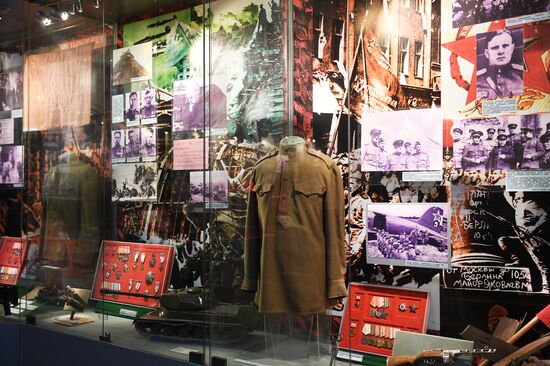 Открытие выставки "Нюрнберг. Начало мира. Международный военный трибунал в рисунках Н. Жукова"