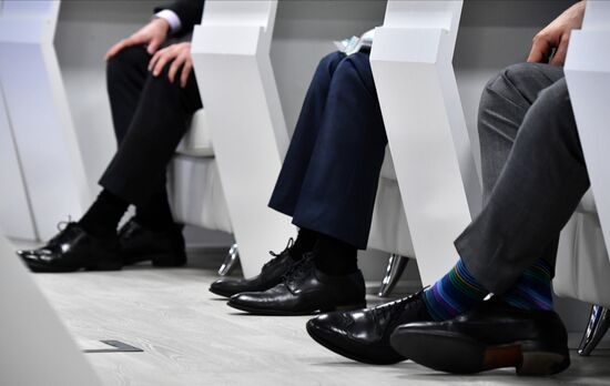 Участники Конгресса молодых ученых в Сочи. Фото могут быть использованы при наличии обязательной ссылки на источник. Место: Россия, Краснодарский край, Сочи. Автор: Евгений Биятов. Конгресс молодых ученых и закрытие Года науки и технологий