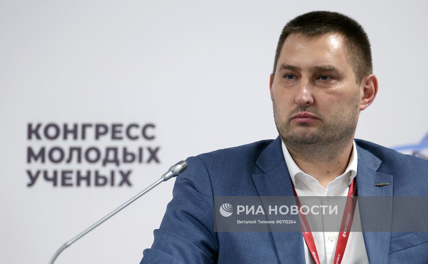 КМУ-2021. Карьера в науке: формальная должность или фактическое лидерство