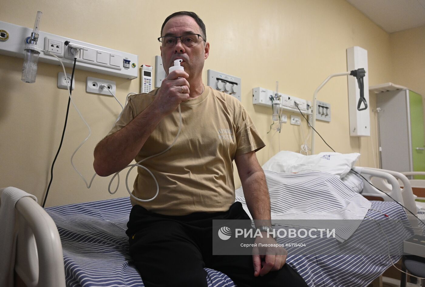 Работа военных медиков в Ростове-на-Дону