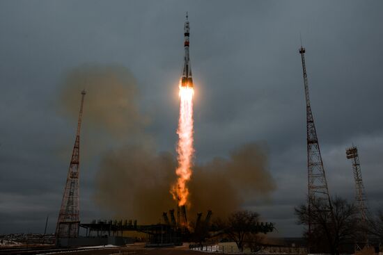 Запуск пилотируемого корабля "Союз МС-20" с японскими туристами с космодрома Байконур