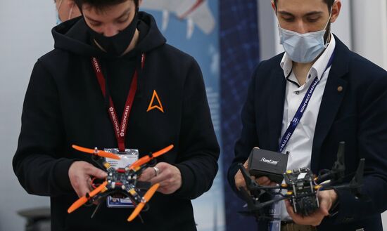 Конгресс молодых ученых и закрытие Года науки и технологий