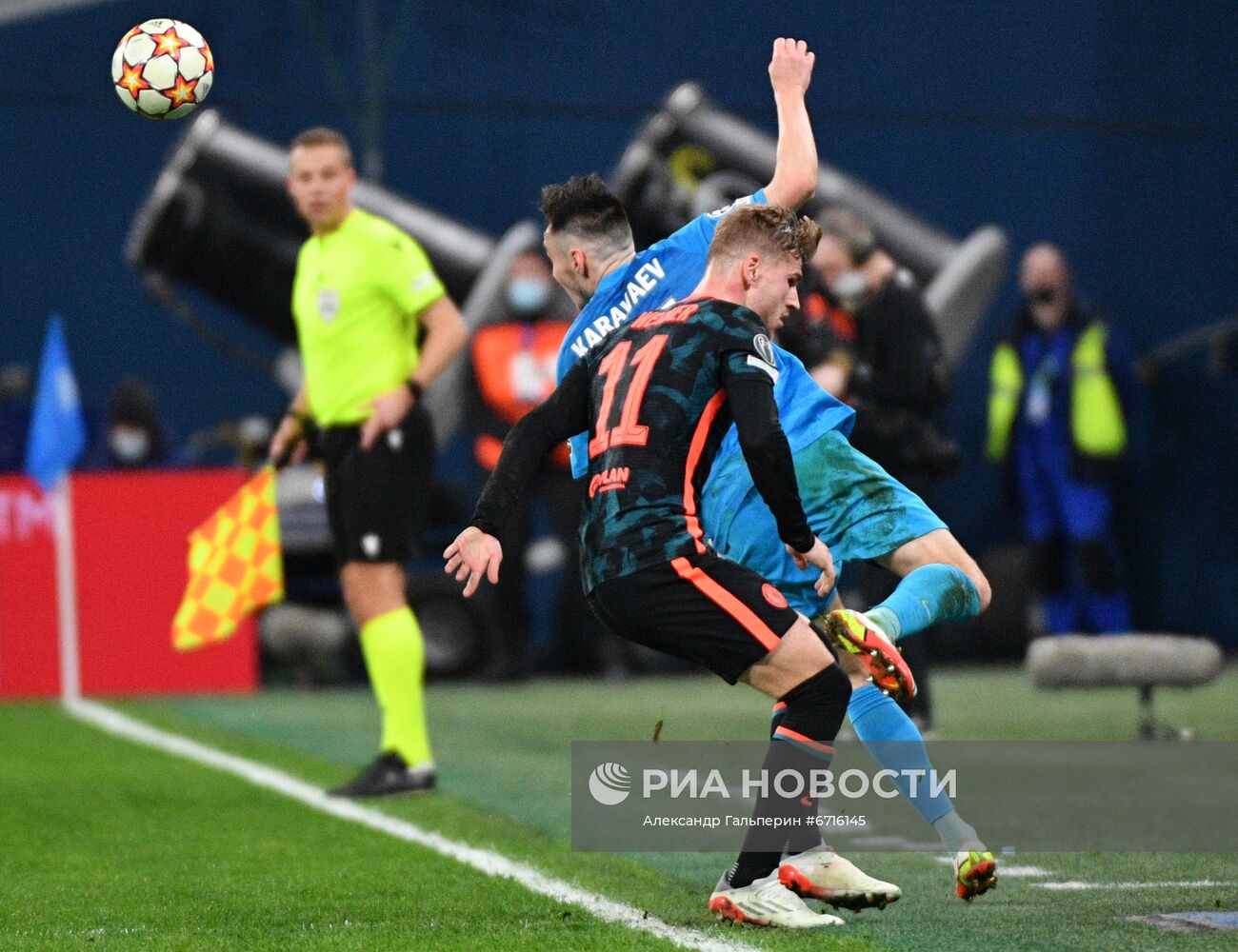 Футбол. Лига чемпионов. Матч "Зенит" - "Челси"