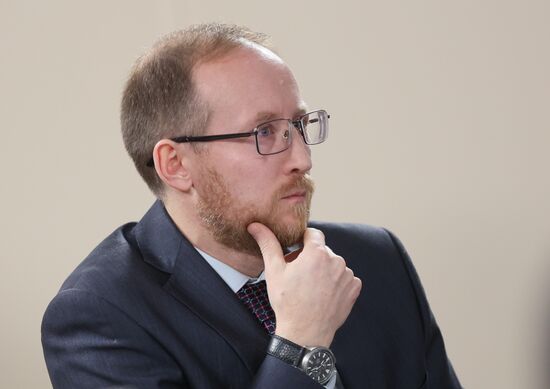 КМУ-2021. Встреча президента РФ В. Путина с участниками Конгресса молодых