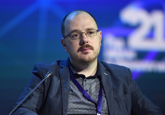 Кандидат технических наук, доцент, ведущий научный сотрудник лаборатории проблем компьютерной безопасности Санкт-Петербургского федерального исследовательского центра РАН Андрей Чечулин на пленарной сессии тематического месяца - "Май" в рамках Конгресса молодых ученых в Сочи. Фото могут быть использованы при наличии обязательной ссылки на источник. Место: Россия, Краснодарский край, Сочи. Автор: Павел Бедняков. КМУ-2021. Пленарная сессия тематического месяца - "Май"