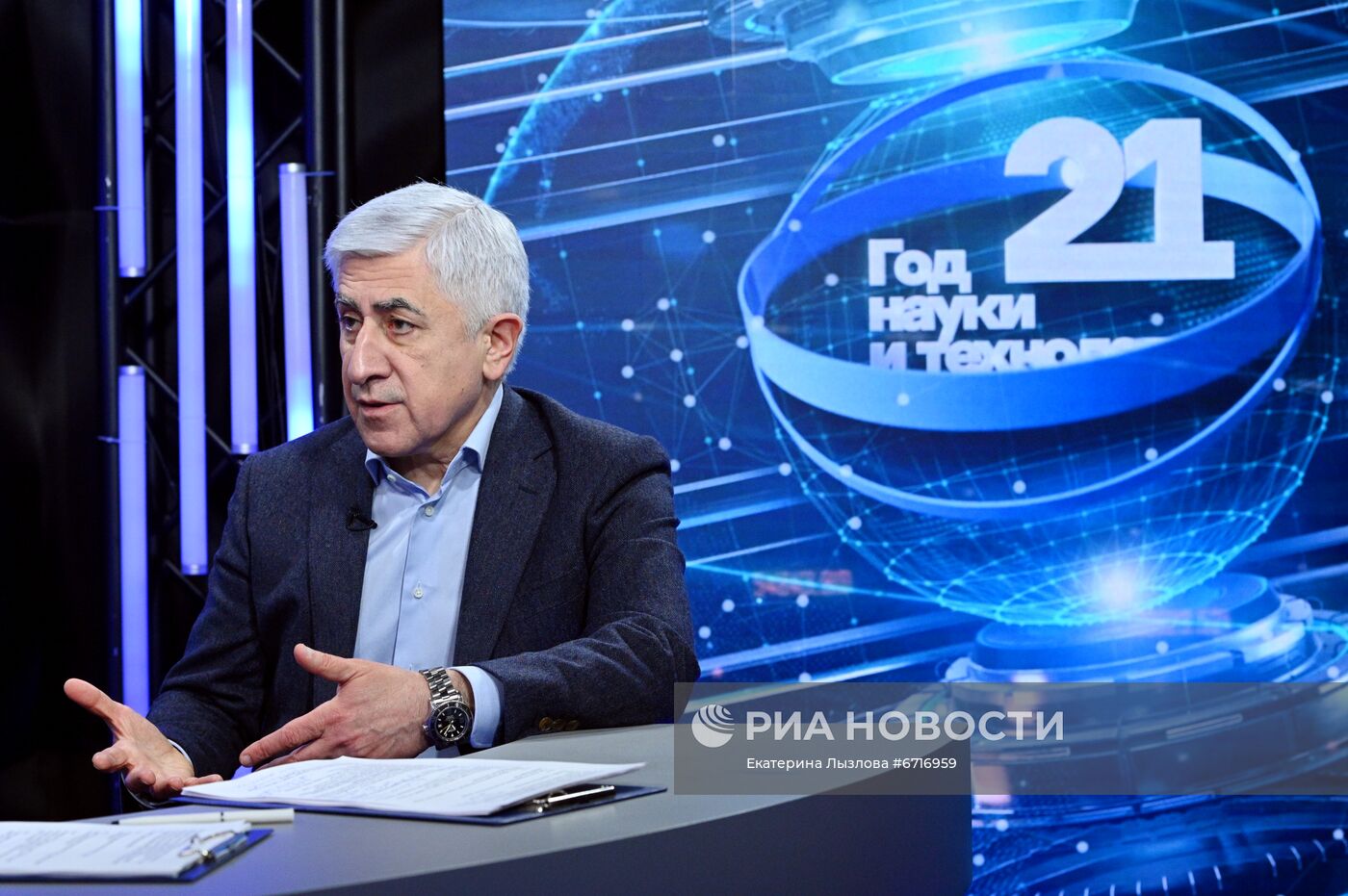 КМУ-2021. Медиастудия Года науки и технологии