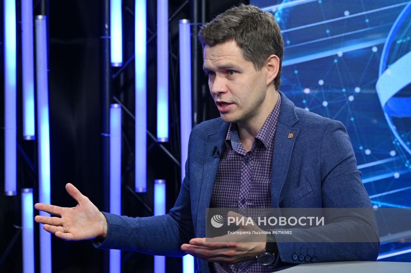 КМУ-2021. Медиастудия Года науки и технологии