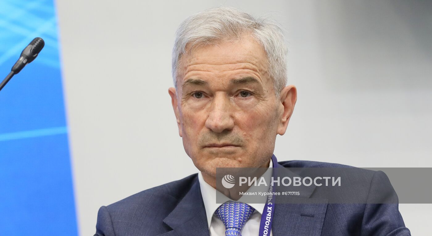 КМУ-2021. Быстрый трек: от университетской скамьи в технологический бизнес