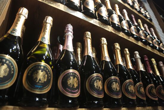 Продажа крымского шампанского в Симферополе 