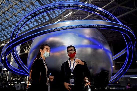 Конгресс молодых ученых и закрытие Года науки и технологий