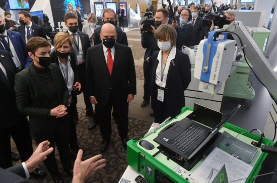 Премьер-министр РФ М. Мишустин принял участие в работе Международного экспортного форума "Сделано в России - 2021"