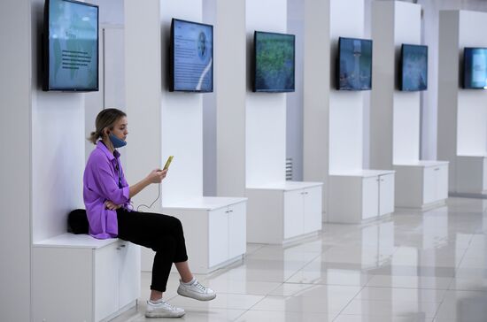 Участник Конгресса молодых ученых в Сочи. Фото могут быть использованы при наличии обязательной ссылки на источник. Место: Россия, Краснодарский край, Сочи. Автор: Константин Михальчевский. Конгресс молодых ученых и закрытие Года науки и технологий