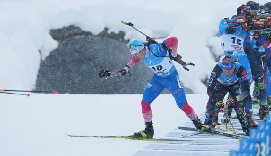 Биатлон. III этап Кубка мира. Мужчины. Гонка преследования