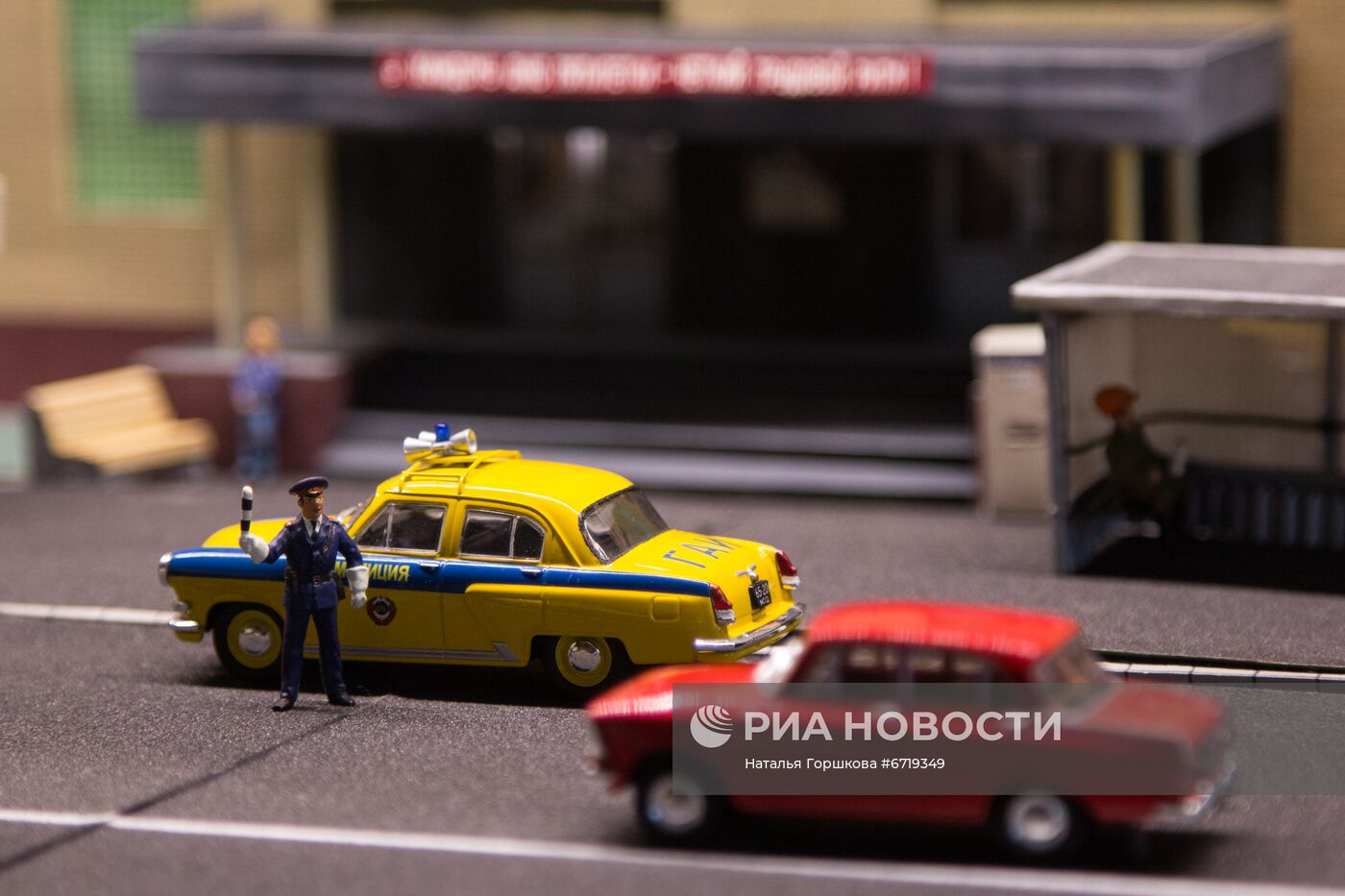 Коллекция миниатюр советских автомобилей В. Игнатюгина