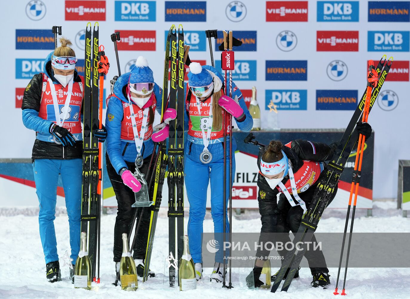 Биатлон. III этап Кубка мира. Женщины. Эстафета