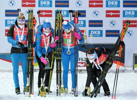 Биатлон. III этап Кубка мира. Женщины. Эстафета