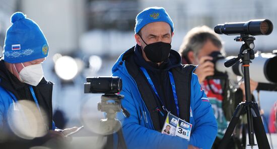 Биатлон. III этап Кубка мира. Мужчины. Эстафета