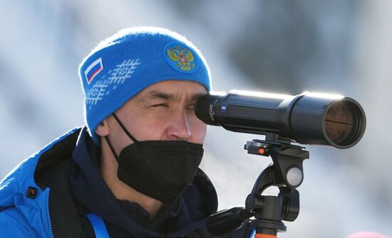 Биатлон. III этап Кубка мира. Мужчины. Эстафета