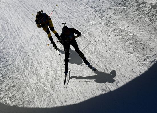 Биатлон. III этап Кубка мира. Мужчины. Эстафета