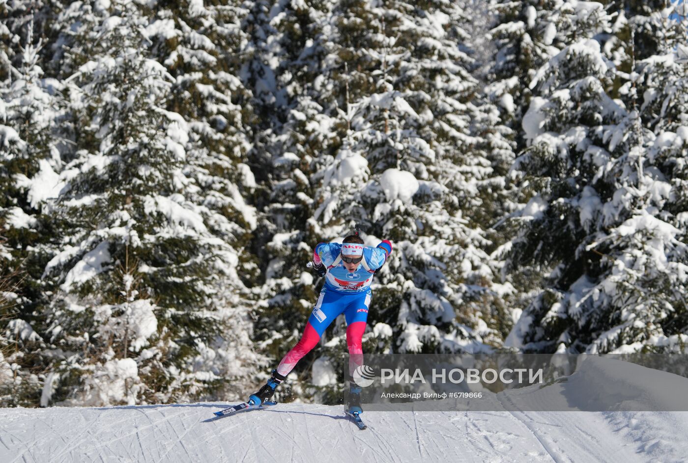 Биатлон. III этап Кубка мира. Мужчины. Эстафета