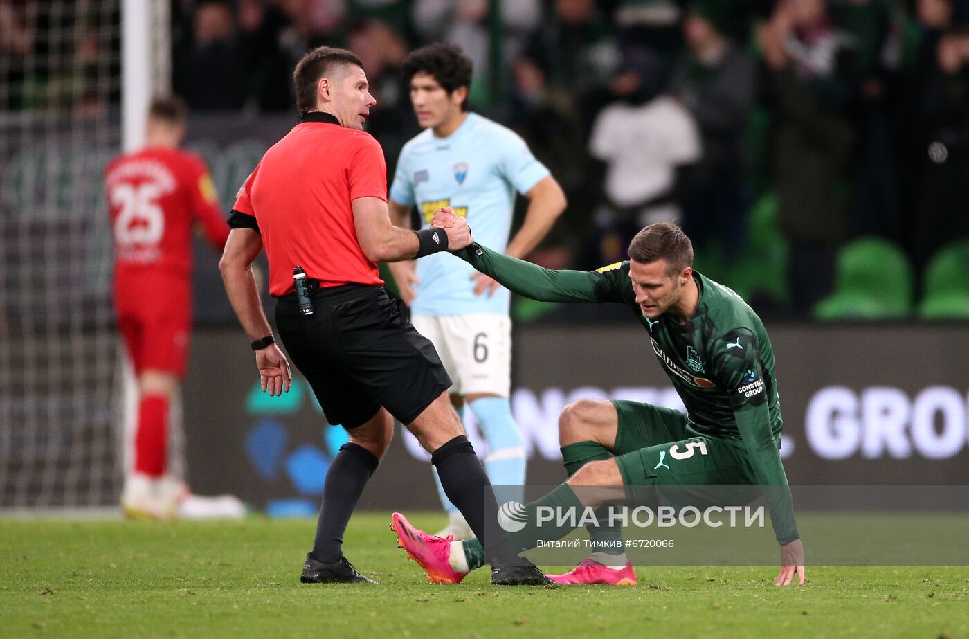 Футбол. РПЛ. Матч "Краснодар" - "Нижний Новгород"