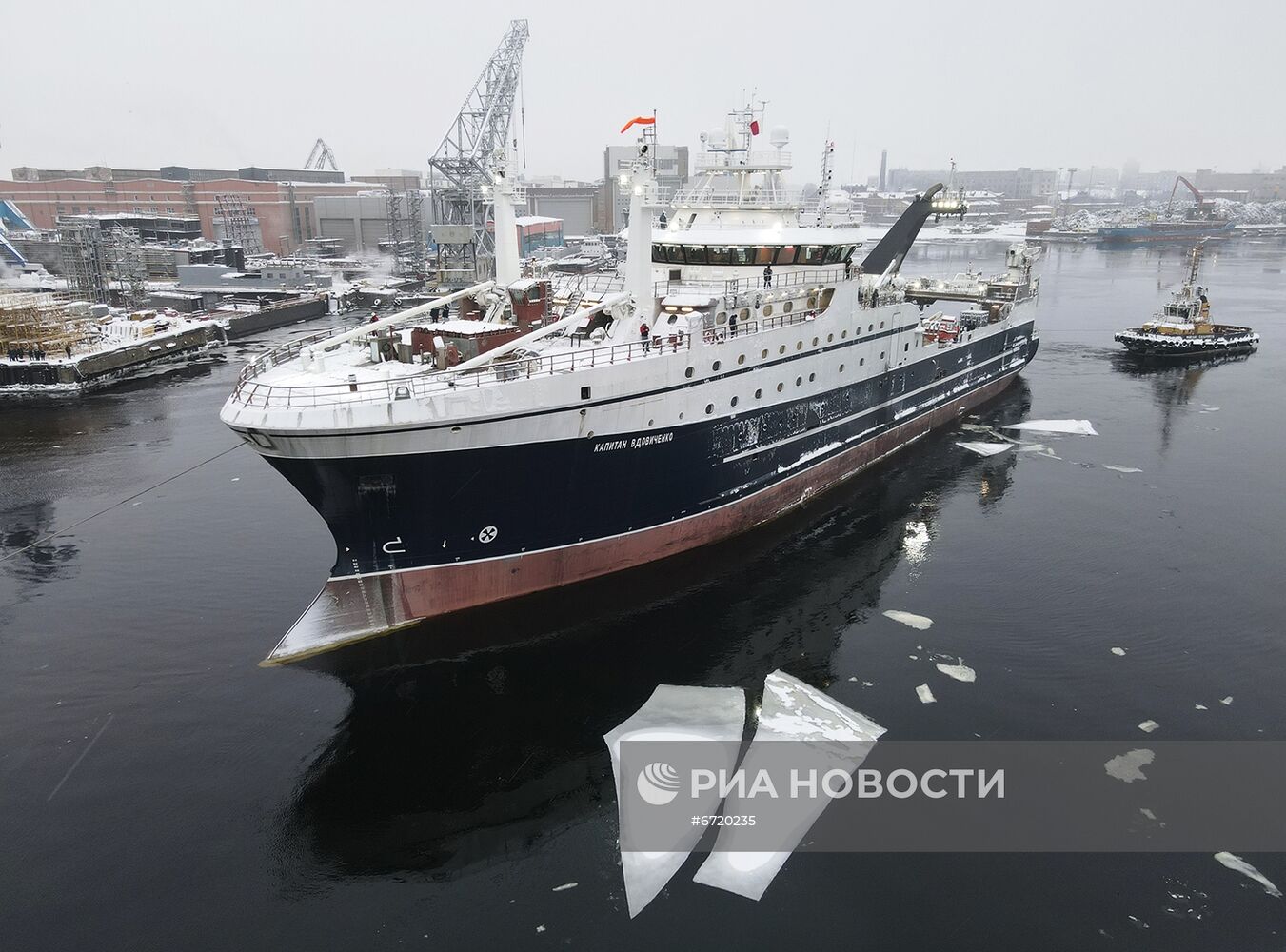 Начались ходовые испытания головного рыболовного траулера проекта СТ-192 "Капитан Вдовиченко"