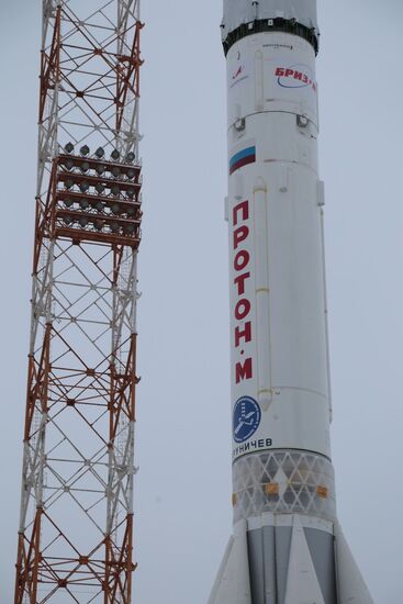 Пуск РН "Протон-М" с разгонным блоком "Бриз-М" и космическими аппаратами "Экспресс-АМУ3" и "Экспресс-АМУ7"